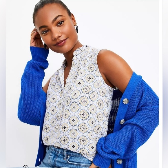 LOFT Blue and White Patterned Blouse - Picture 1 of 7